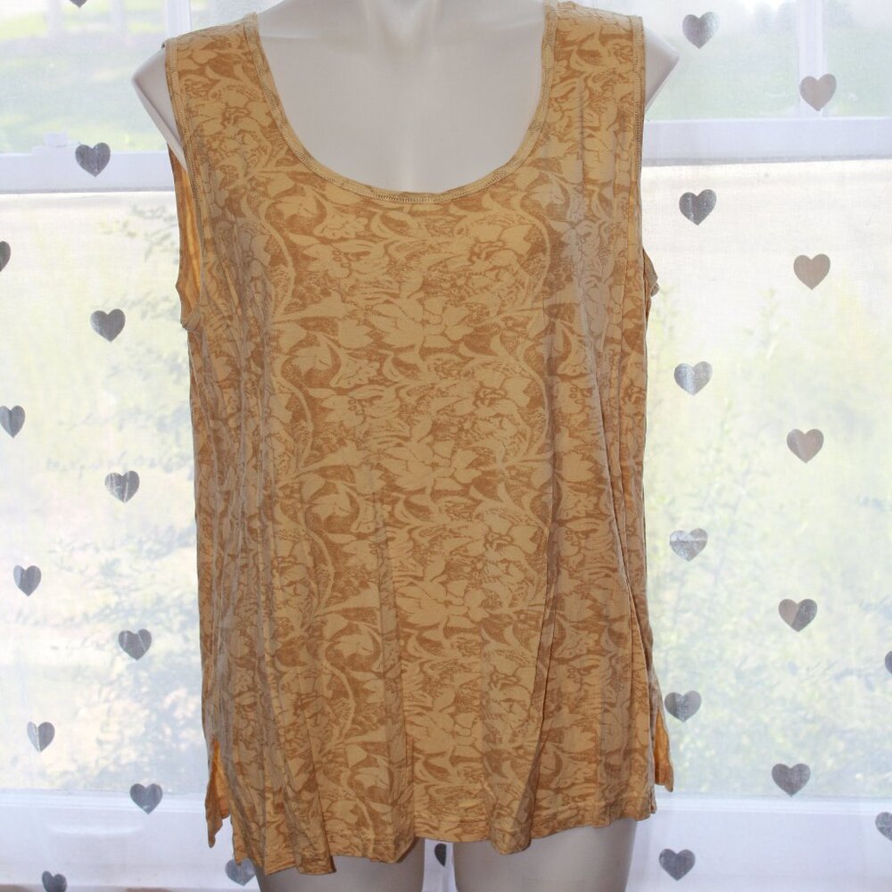#348 Chico's Yellow Gold Cream-Colored Patterned Dressy Tank Size 3 (16)